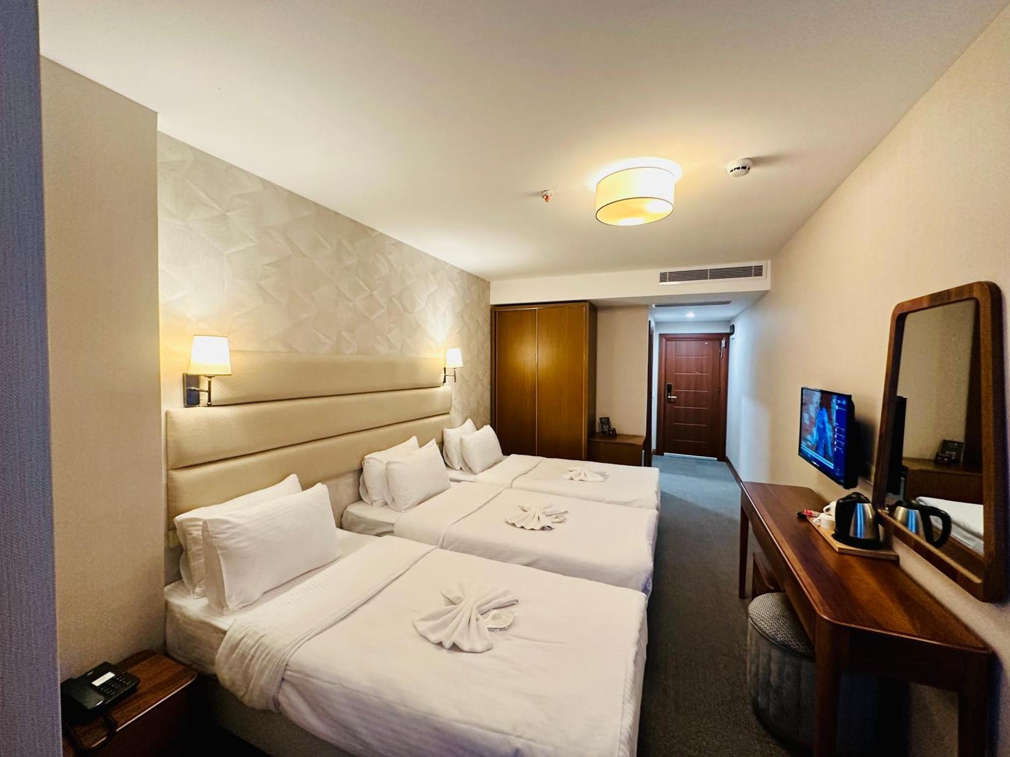 Istanbul Midpoint Hotel מראה חיצוני תמונה