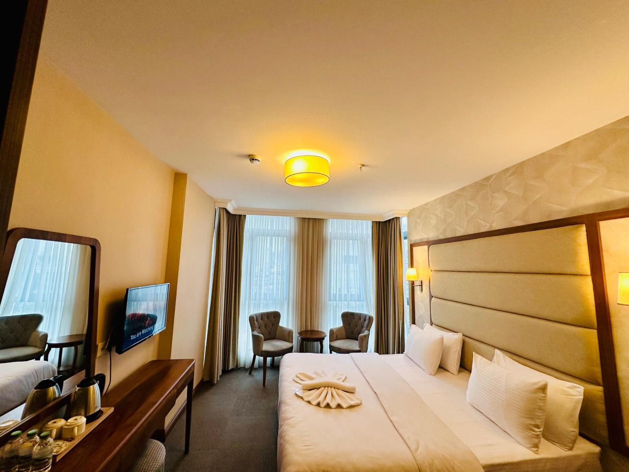 Istanbul Midpoint Hotel מראה חיצוני תמונה