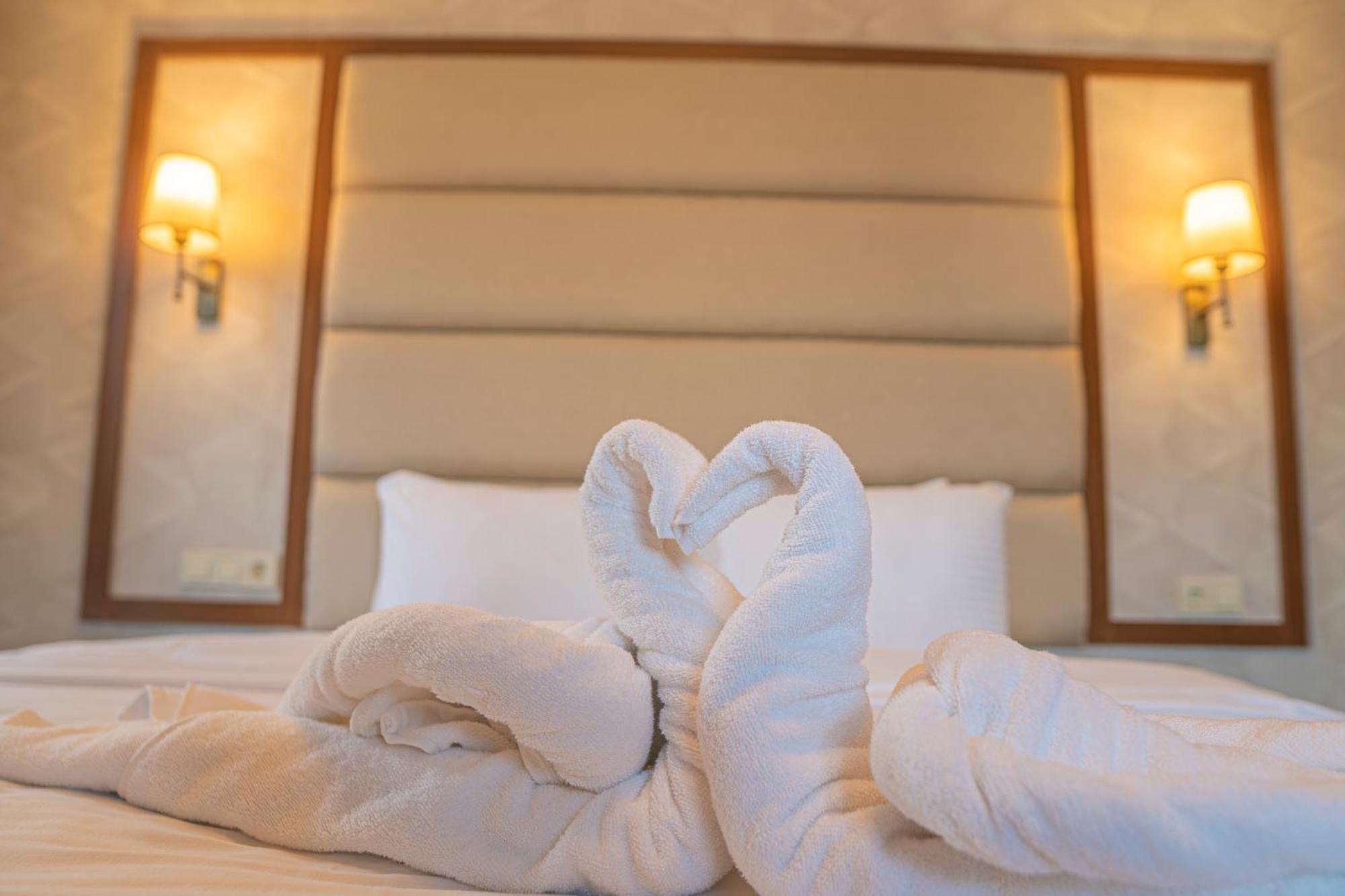 Istanbul Midpoint Hotel מראה חיצוני תמונה