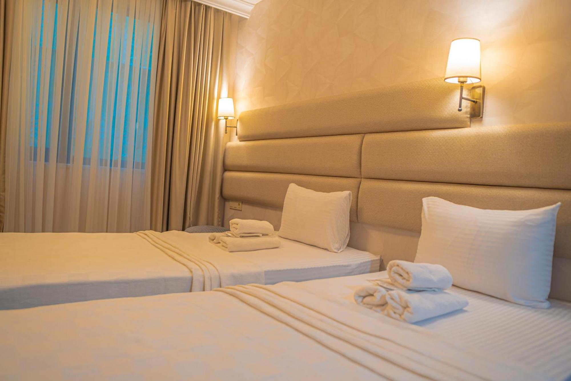 Istanbul Midpoint Hotel מראה חיצוני תמונה