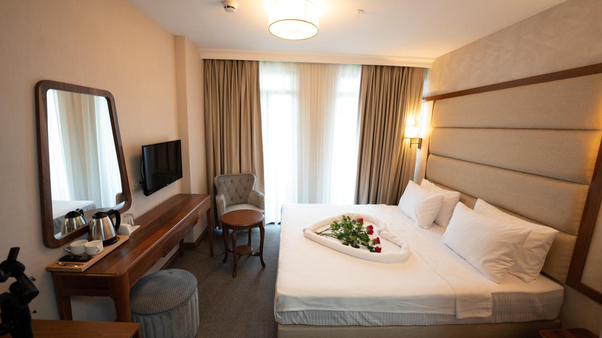 Istanbul Midpoint Hotel מראה חיצוני תמונה